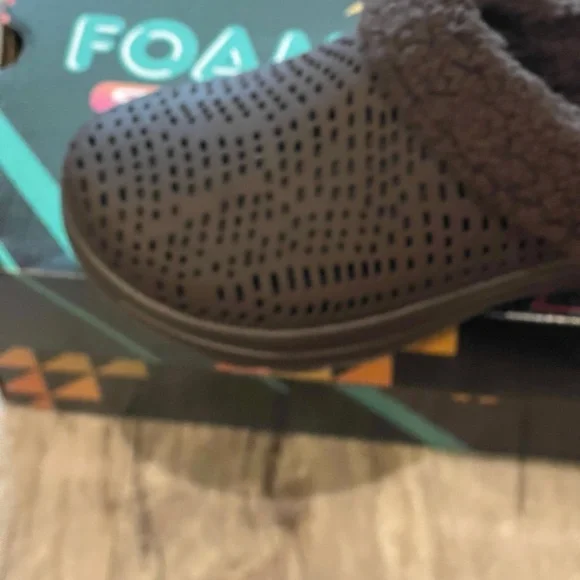 Skechers Foamies GoWalk 5 Relax UltraGo~Women’s Size 7~Faux Fur Lined Clog~NEW‼️ - Picture 2 of 14